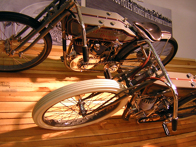 baord track racers