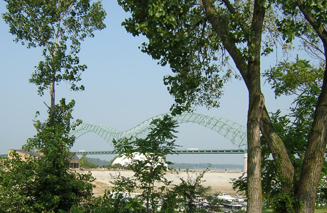 I-40 bridge into Memphis